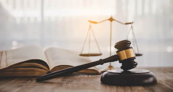 Krankheit und Arbeitsrecht – Fachanwalt in Erkelenz kontaktieren